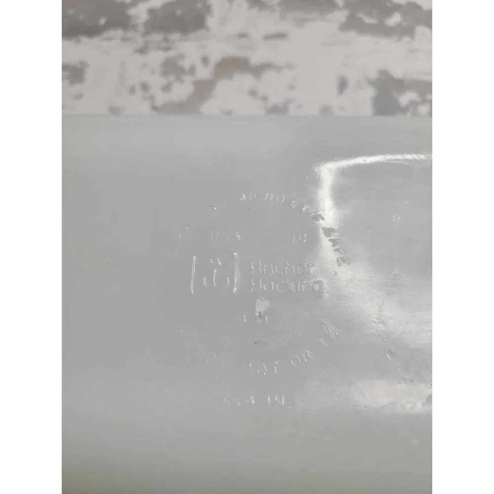 3563 Vintage Anchor Hocking Milk Glass 1 qt Loaf Pan‎